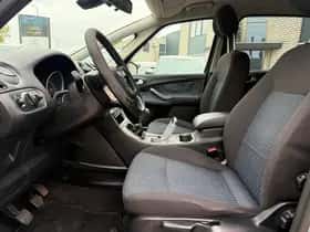 Ford S-Max (2007) thumbnail 11
