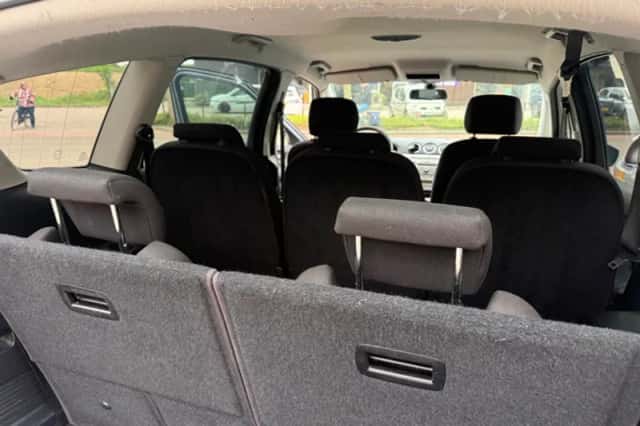 Ford S-Max (2007) thumbnail 13