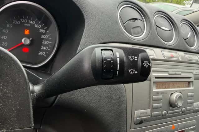 Ford S-Max (2007) thumbnail 19