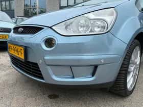 Ford S-Max (2007) thumbnail 9