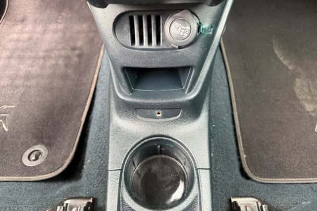 Ford Ka (2009) thumbnail 16