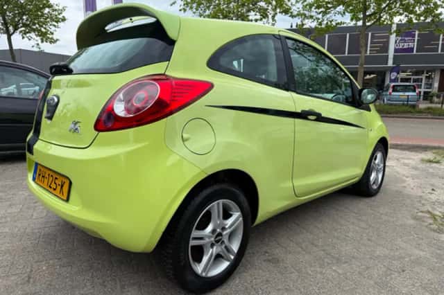 Ford Ka (2009) thumbnail 3
