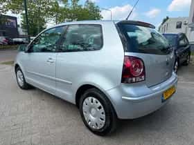 Volkswagen Polo (2006) thumbnail 3