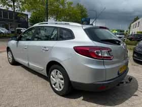 Renault Mégane (2015) thumbnail 4