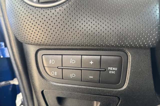 Fiat Punto (2010) thumbnail 14