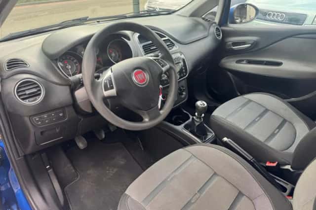Fiat Punto (2010) thumbnail 7