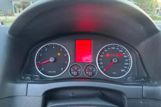 Volkswagen Tiguan (2009) thumbnail 14