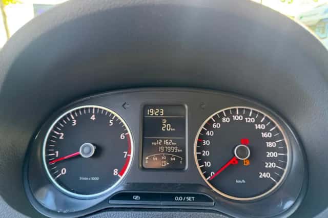 Volkswagen Polo (2013) thumbnail 16