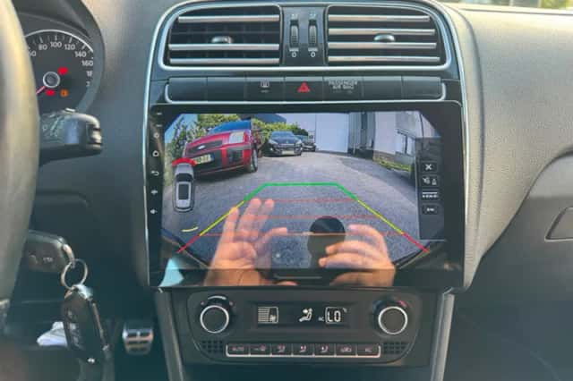 Volkswagen Polo (2013) thumbnail 18