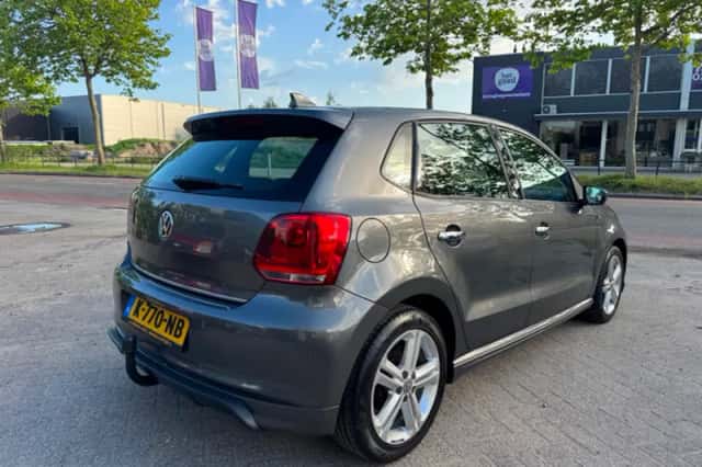 Volkswagen Polo (2013) thumbnail 3