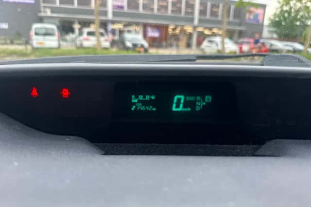 Toyota Prius (2005) thumbnail 14