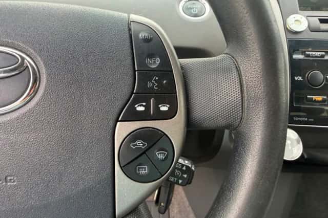 Toyota Prius (2005) thumbnail 18