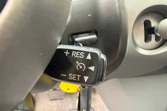 Toyota Prius (2005) thumbnail 20