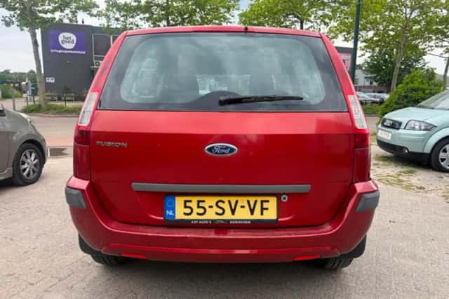 Ford Fusion (2006) thumbnail 6