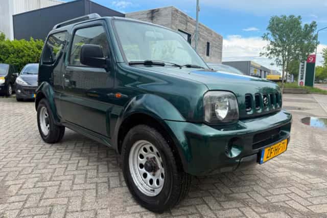 Suzuki Jimny (1999) thumbnail 2