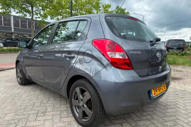 Hyundai i20 (2011) thumbnail 4