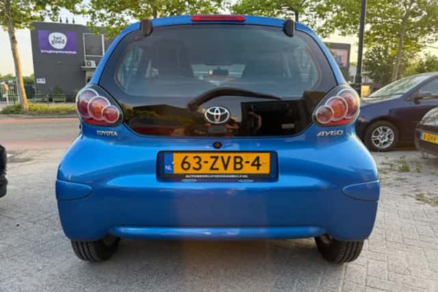 Toyota Aygo (2009) thumbnail 5