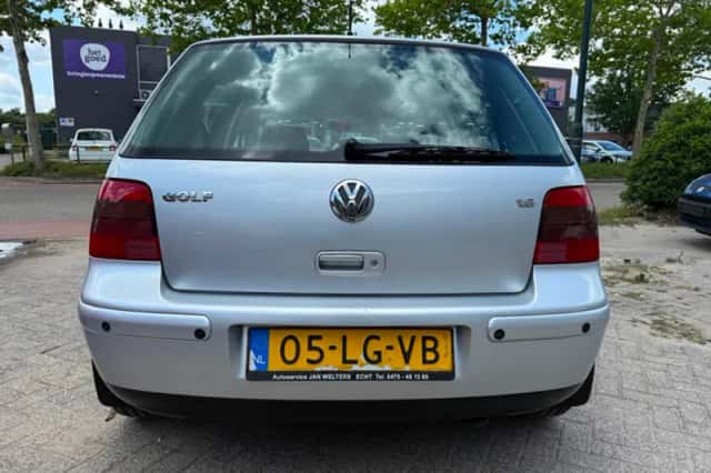 Volkswagen Golf (2003) thumbnail 6