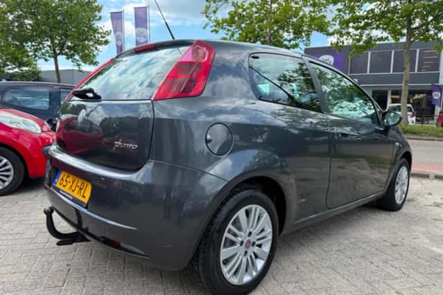 Fiat Grande Punto (2007) thumbnail 3