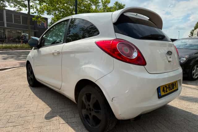 Ford Ka (2008) thumbnail 4