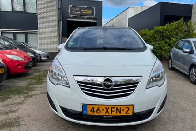 Opel Meriva (2012) thumbnail 5