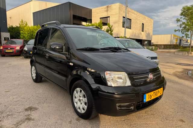 Fiat Panda (2012) thumbnail 2