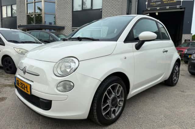 Fiat 500 (2012) thumbnail 1