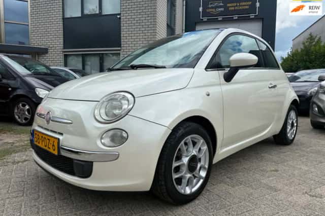 Fiat 500 (2011) thumbnail 1