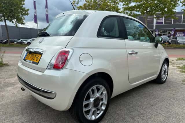 Fiat 500 (2011) thumbnail 3
