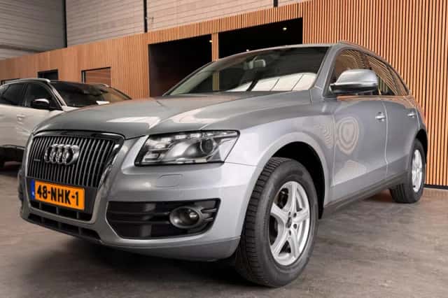 Audi Q5 (2010) thumbnail 1