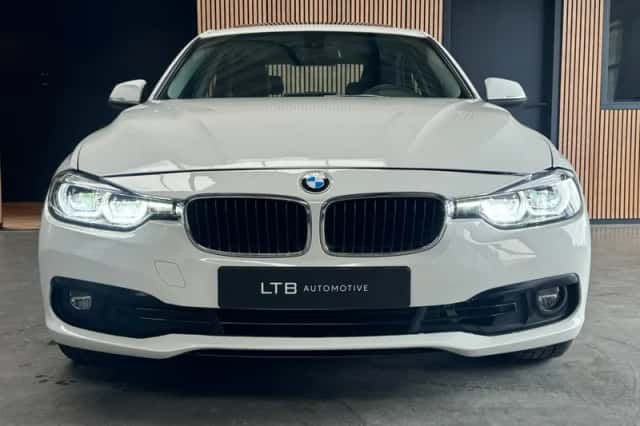 BMW 3-Serie (2018) thumbnail 2