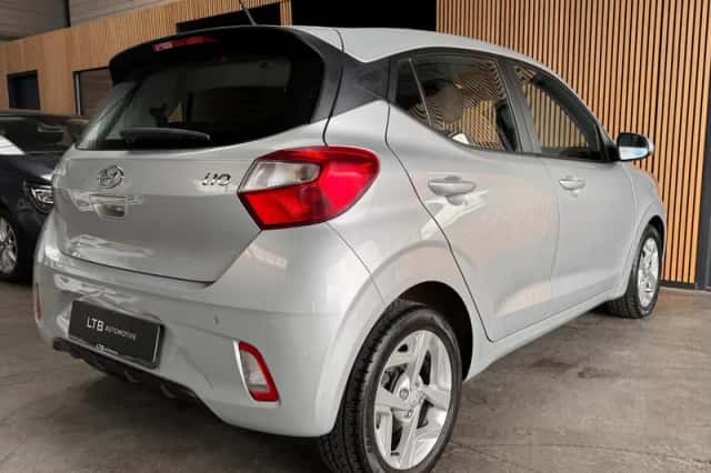 Hyundai i10 (2023) thumbnail 4