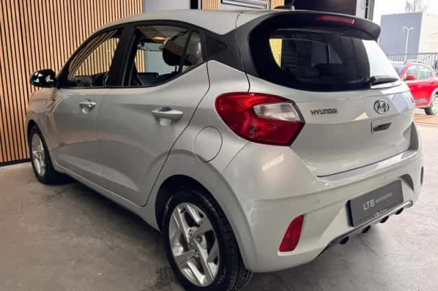 Hyundai i10 (2023) thumbnail 6
