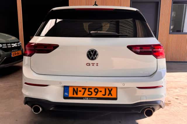 Volkswagen Golf (2021) thumbnail 6