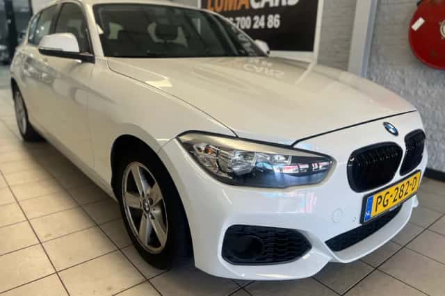 BMW 1-Serie (2012) thumbnail 1