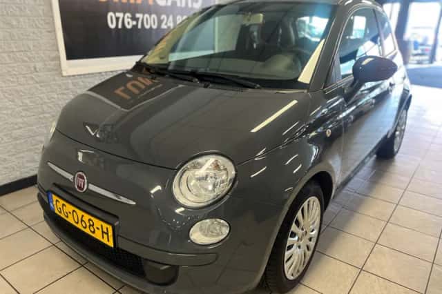 Fiat 500 (2015) thumbnail 2