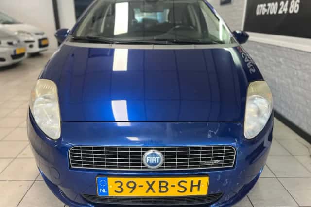 Fiat Grande Punto (2007) thumbnail 2