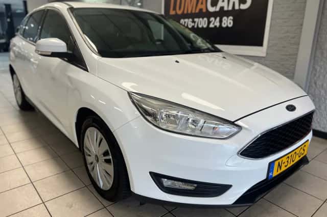 Ford Focus (2016) thumbnail 1