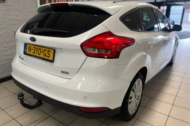 Ford Focus (2016) thumbnail 6