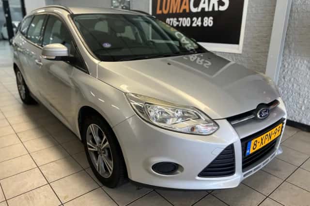 Ford Focus (2014) thumbnail 1