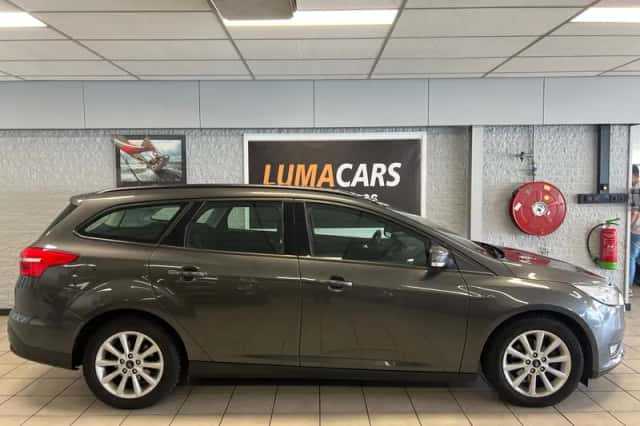 Ford Focus (2017) thumbnail 4