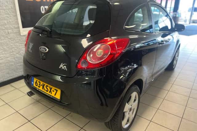 Ford Ka (2010) thumbnail 6