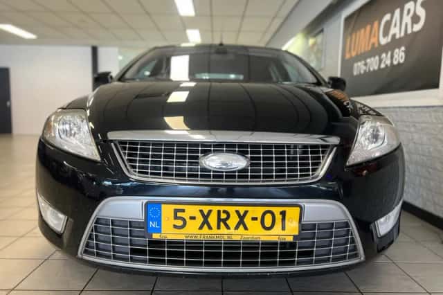Ford Mondeo (2008) thumbnail 2