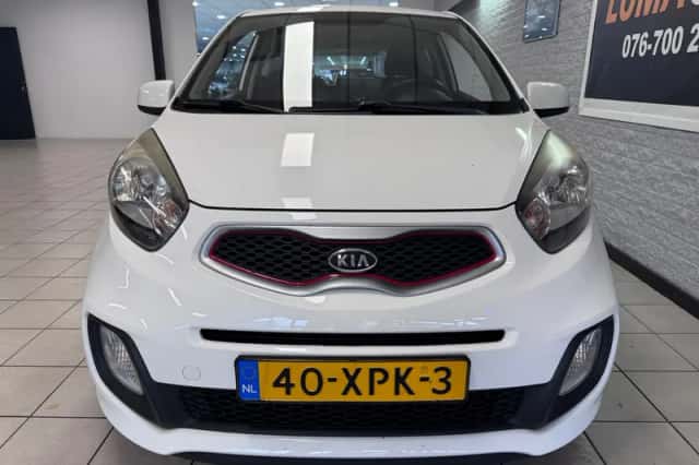 Kia Picanto (2012) thumbnail 2