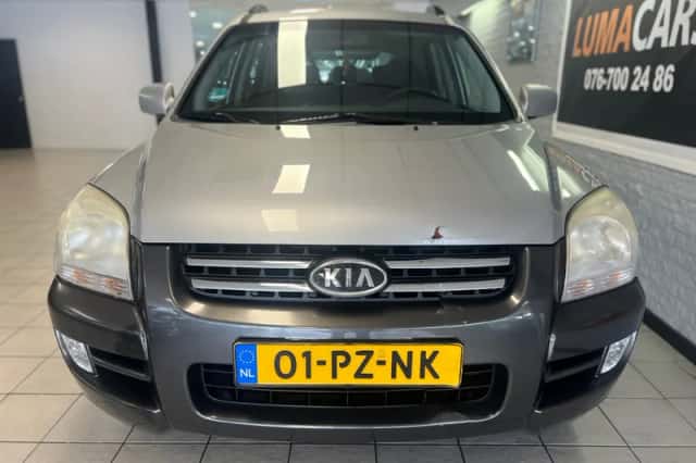 Kia Sportage (2005) thumbnail 2