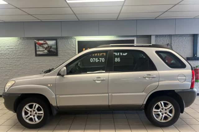 Kia Sportage (2005) thumbnail 5