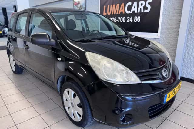 Nissan Note (2011) thumbnail 2