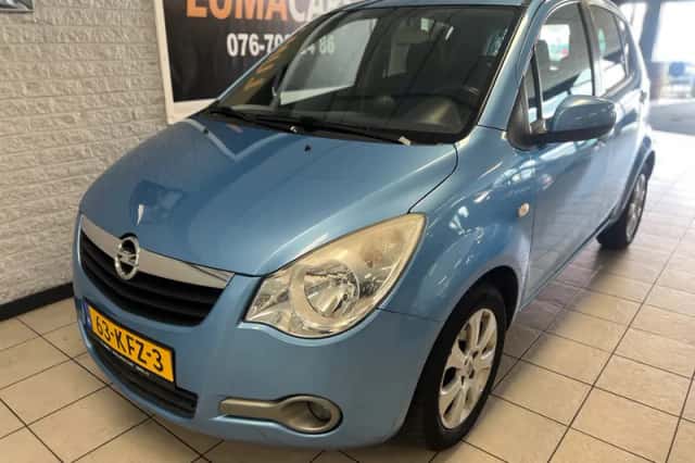 Opel Agila (2009) thumbnail 3