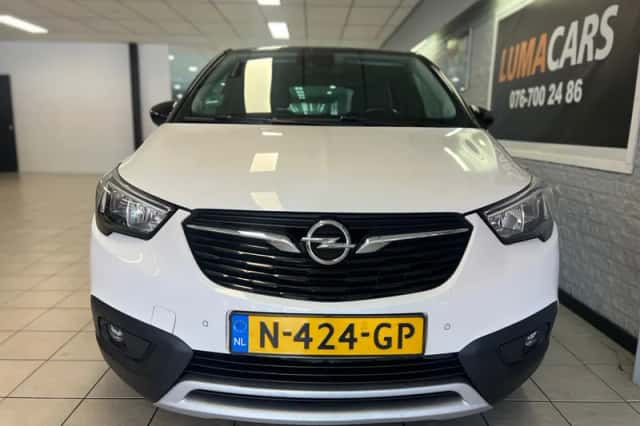 Opel Crossland X (2017) thumbnail 2