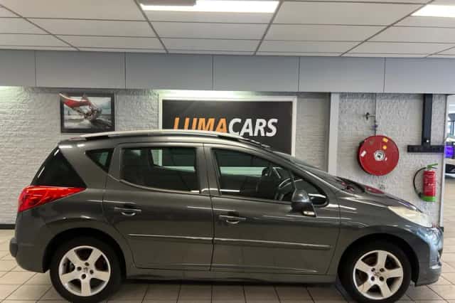 Peugeot 207 (2010) thumbnail 4